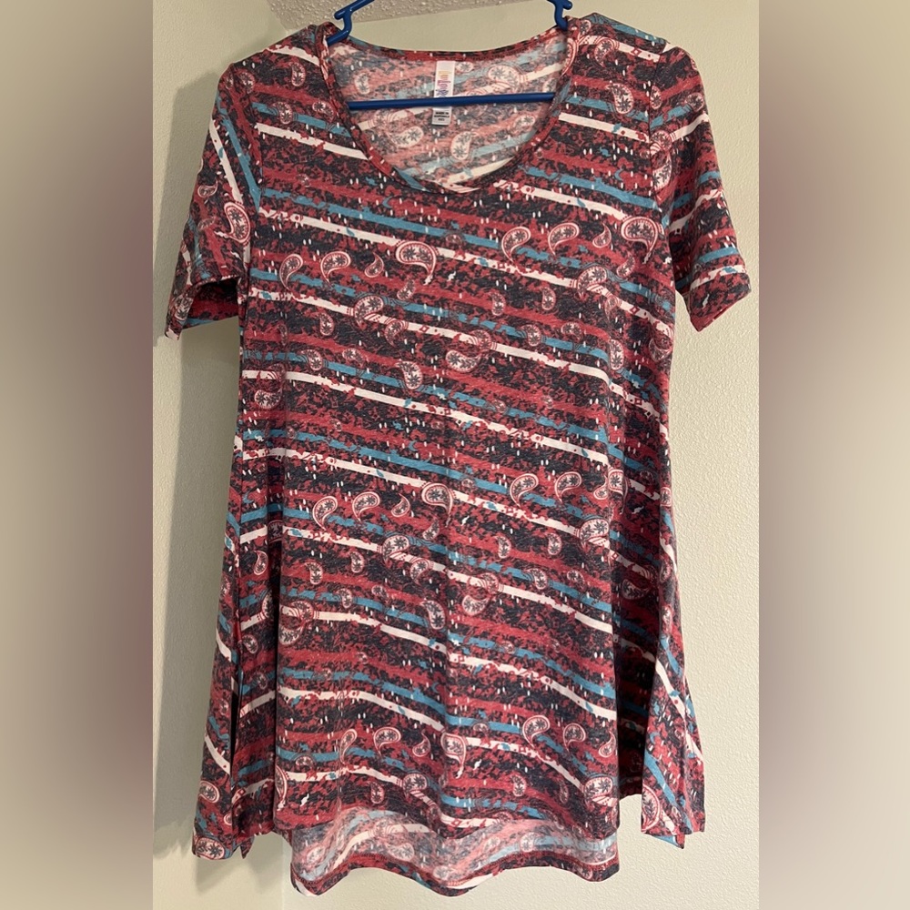 LuLaRoe Perfect T